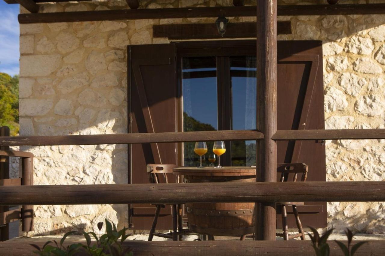 Amadryades Villas-Villa Terina Chortáta Екстериор снимка